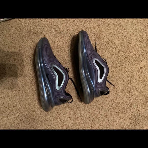 Nike airmax 720 - Picture 2 of 5